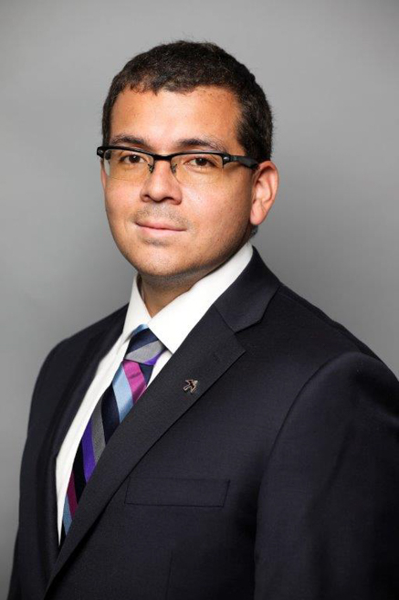 Emerson Perez | Finance/Accounting