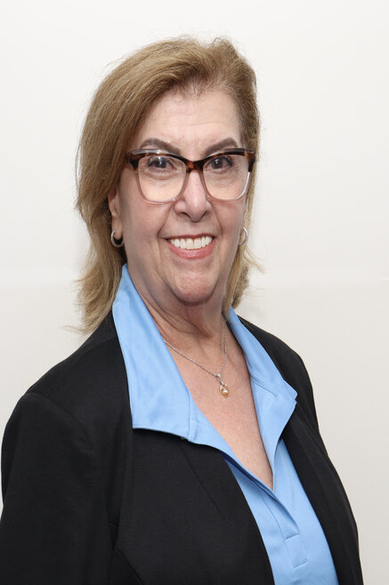 Barbara Sabina | Finance/Accounting